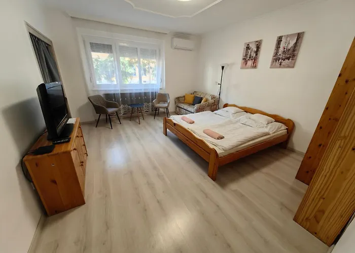 Daire Oasis Ii. Segedin